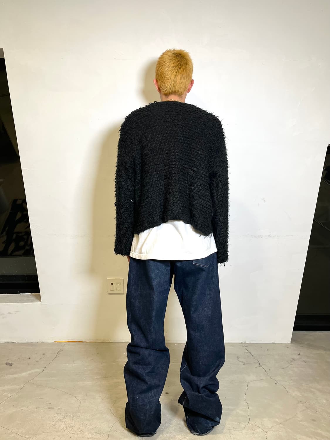 Acrylic Black Cardigan 상품이미지3