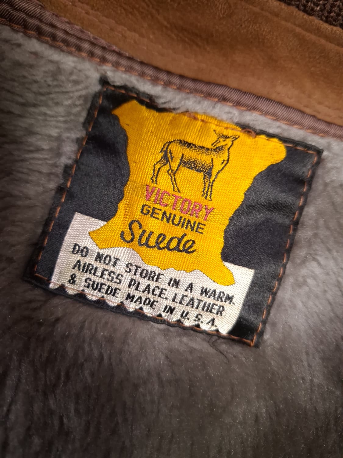 오리지날 80's 미국제조 리얼스웨이드 봄버 자켓 상품이미지3