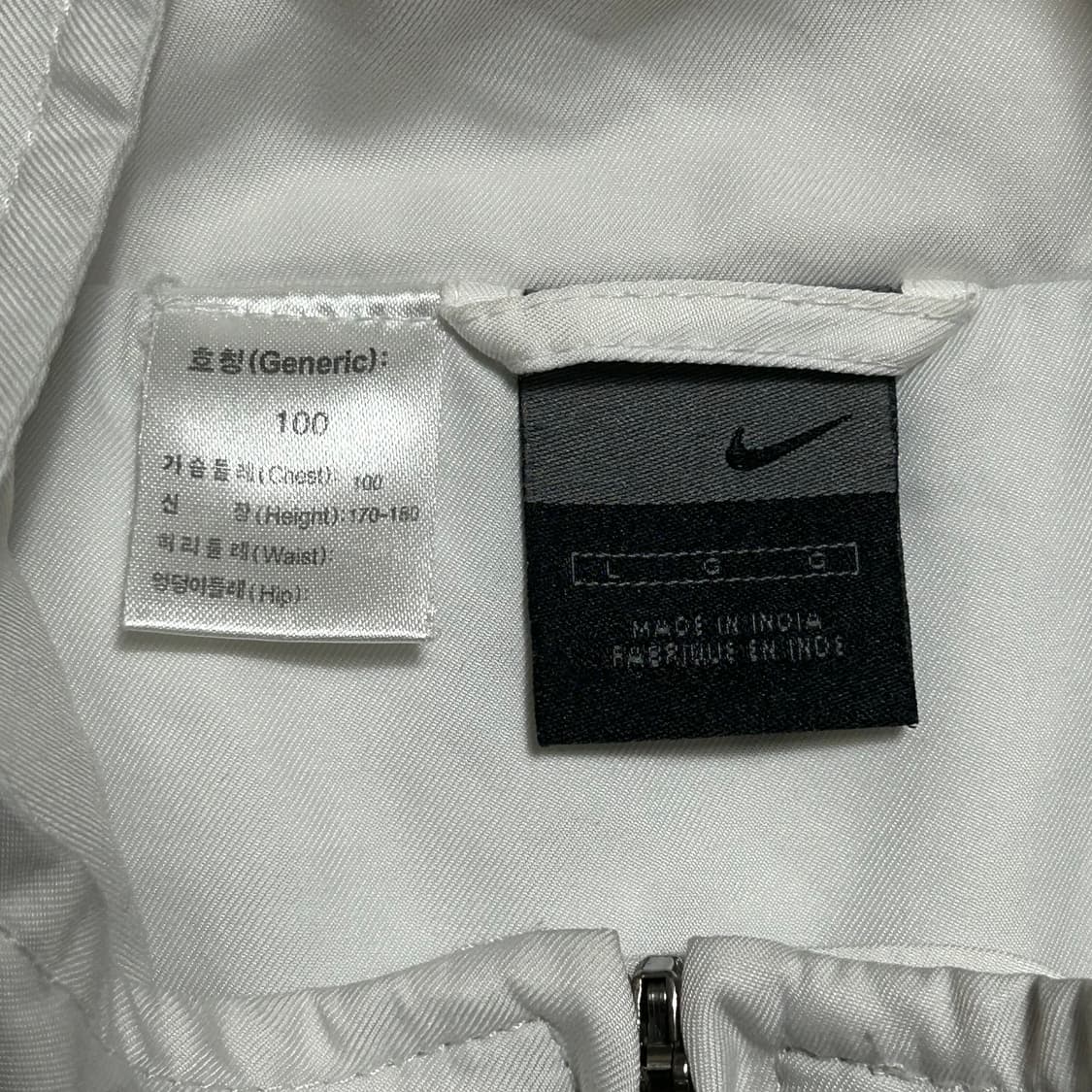 L 나이키 화이트 윈드브레이커 바람막이 상품이미지4