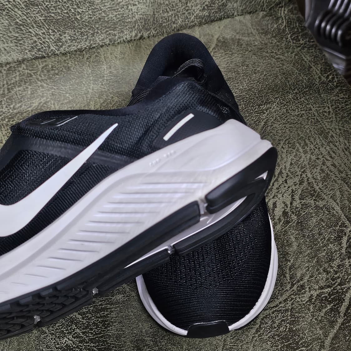 [235] 나이키 여성 에어 줌 스트럭처 24 러닝화 운동화 상품이미지5