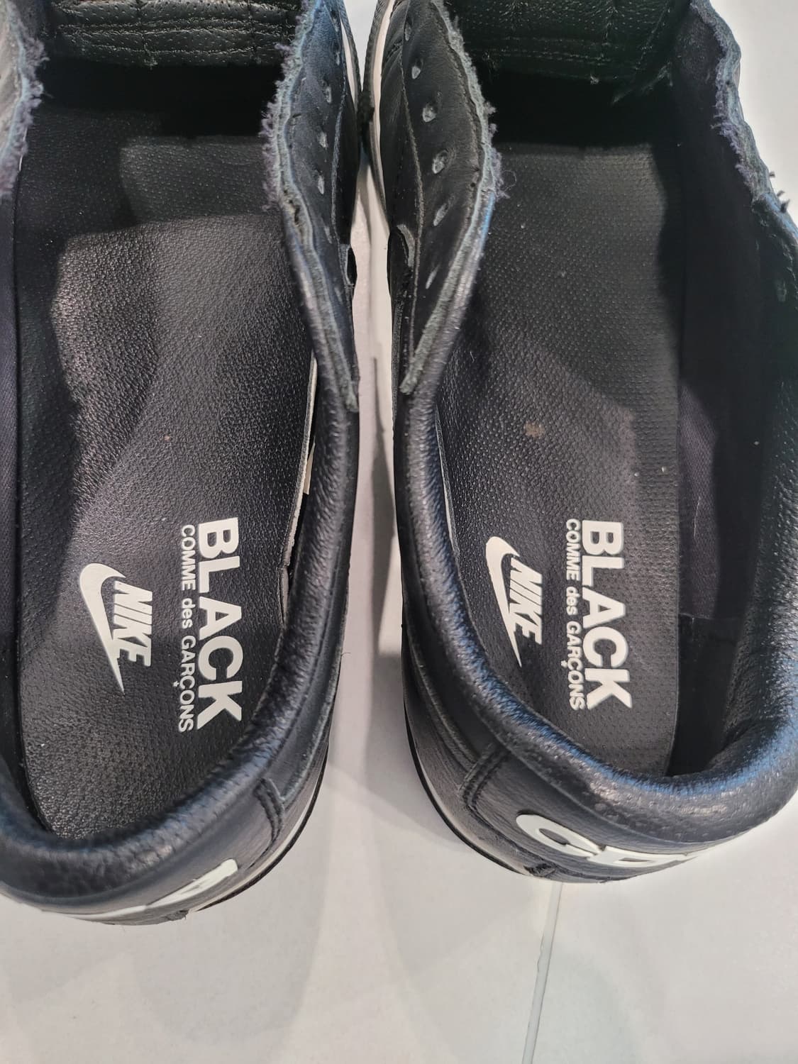 280 단순한 블랙 그 이상, 꼼데가르송이 재해석한 나이키의 유산 상품이미지7