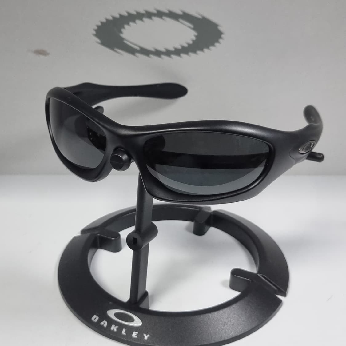 오클리 몬스터독 매트블랙 새렌즈 상품이미지2