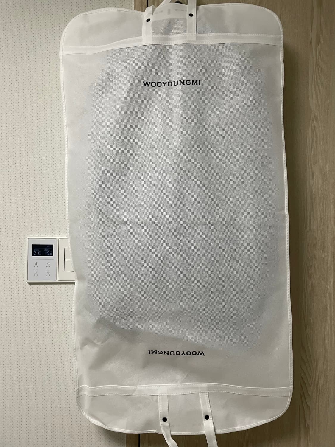 52사이즈 새상품, 우영미 25ss 블랙 하이넥 자켓 상품이미지10