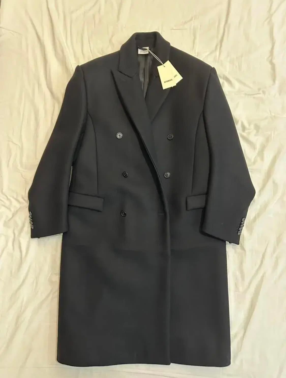 17fw vetements neck logo coat 상품이미지2