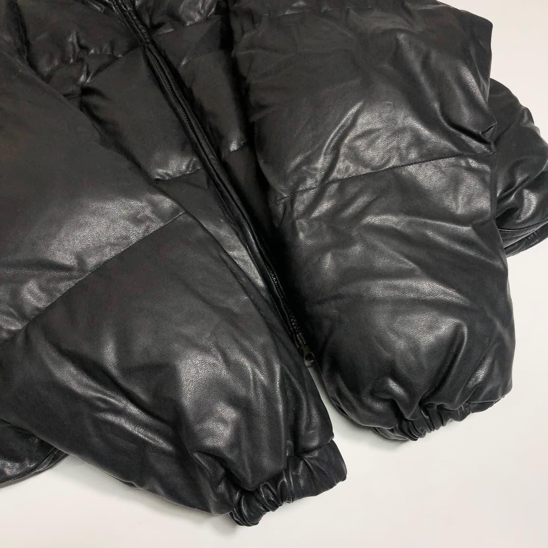 세컨드모노 레더 숏패딩 m 상품이미지7