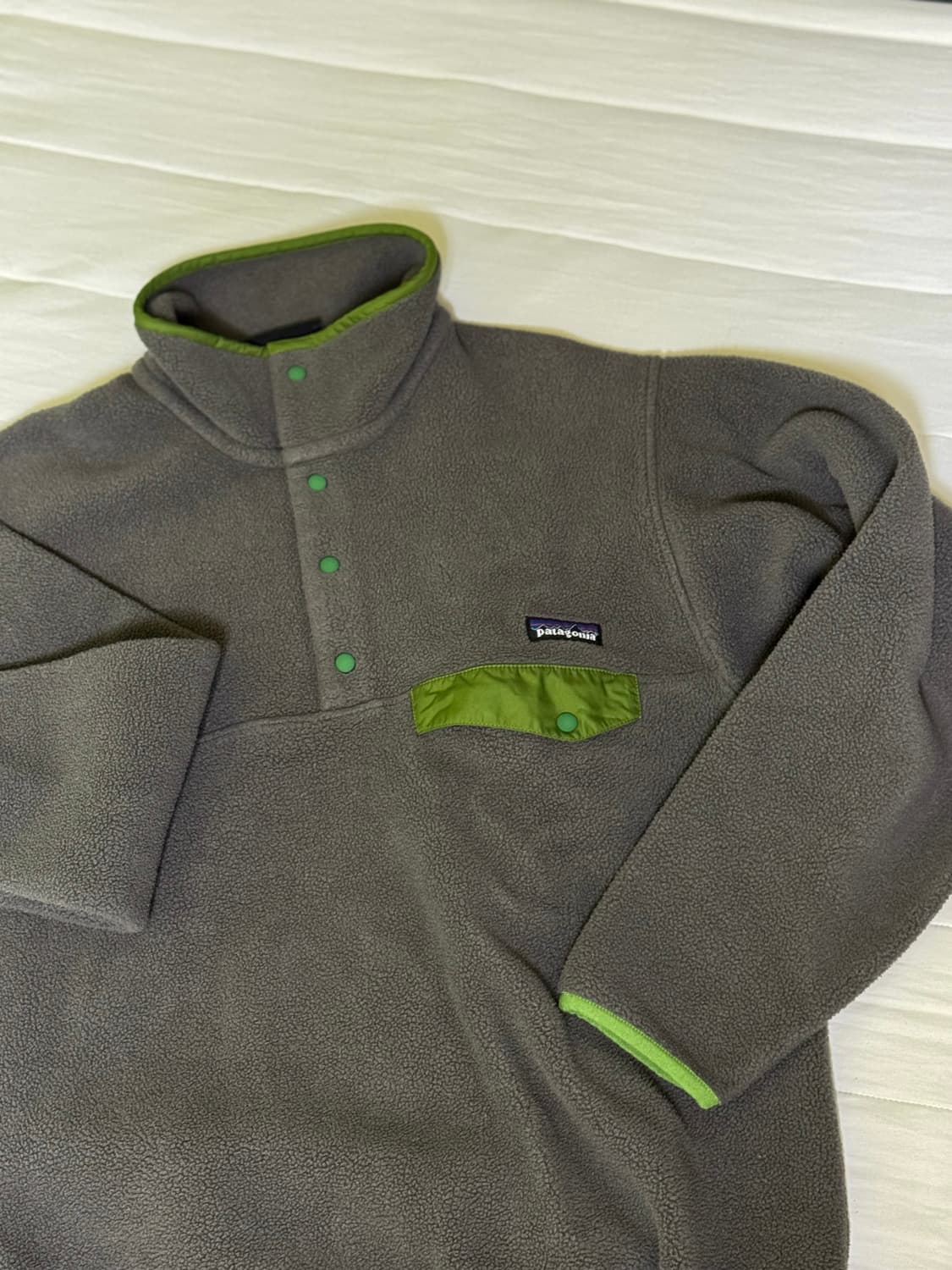 14s 파타고니아 신칠라 스냅티  상품이미지1