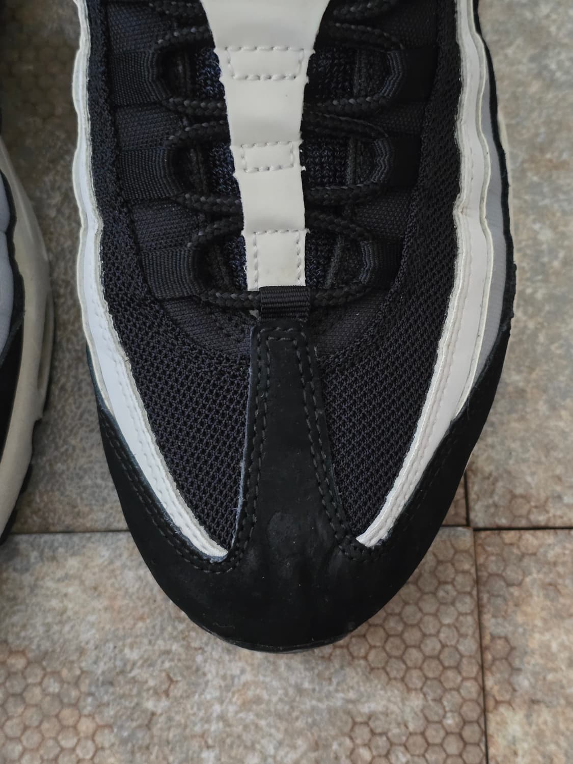 (260)나이키 에어맥스 95 에센셜 블랙 울프 그레이 상품이미지2