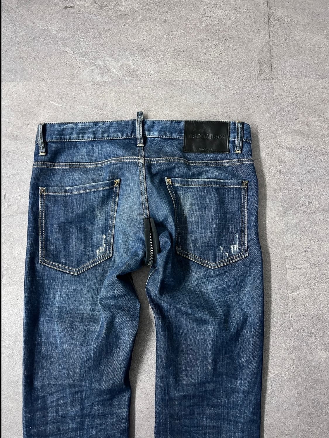 디스퀘어드 레더 아일렛 하네스 데님 팬츠 상품이미지7