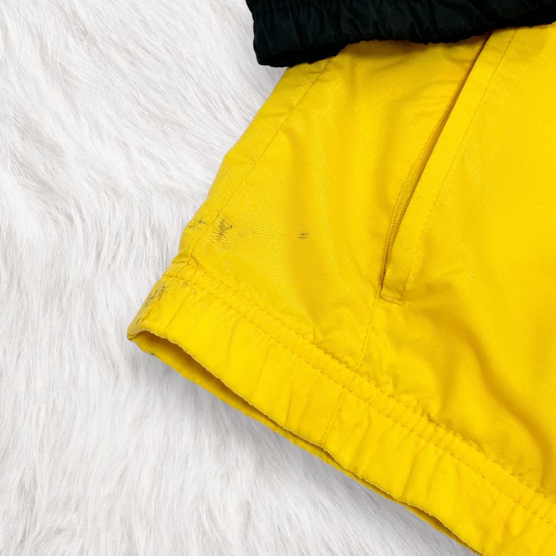 나이키 스우시 꿀벌 바람막이 상품이미지7