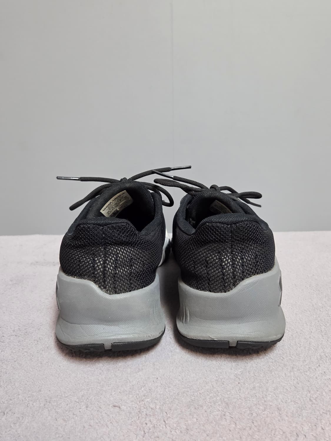 (280) 언더아머 얼티밋 스피드 운동화
 상품이미지4