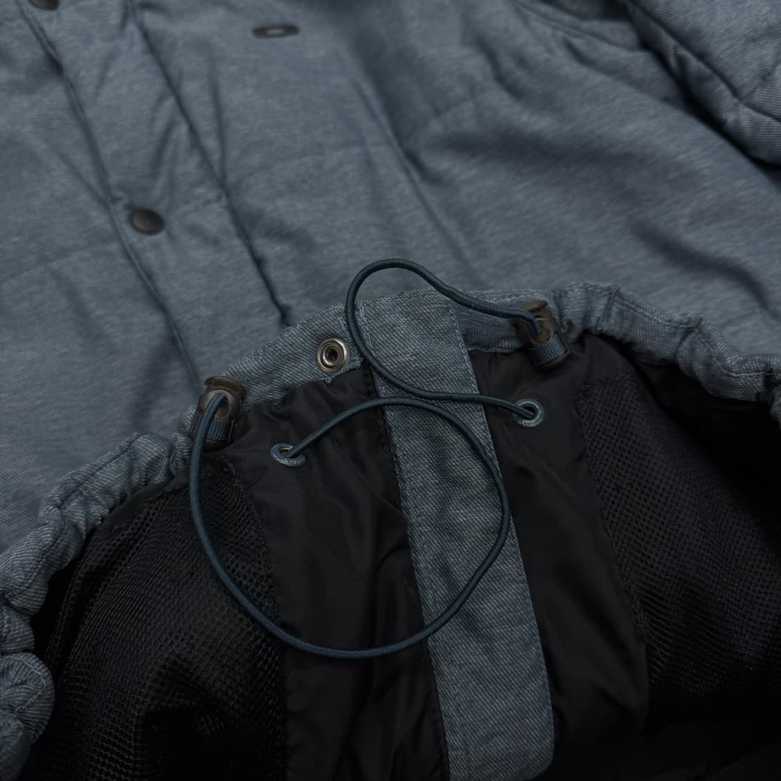 오클리 테크니컬 풀오버 써클로고 데님 패딩  상품이미지5