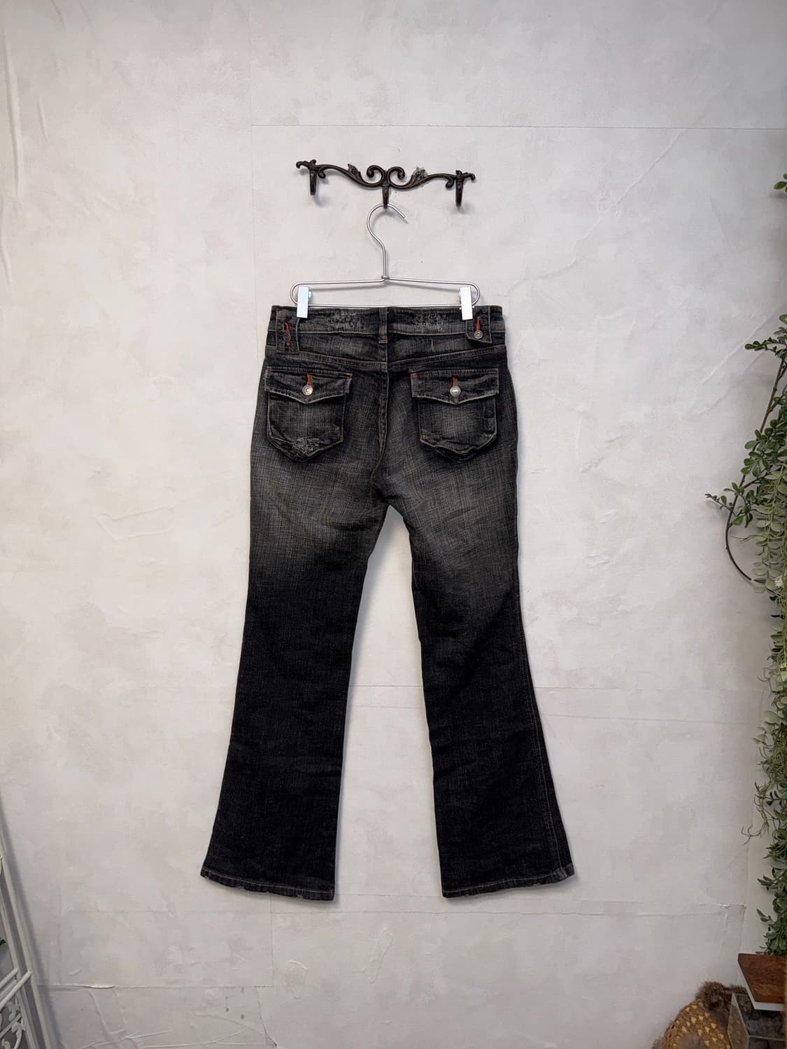Washing black denim bootscut pants 상품이미지4