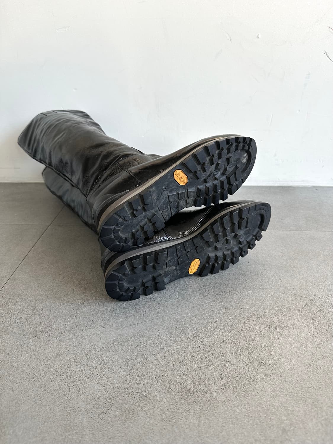 프라다 스포츠 페이던트 레더 니하이 롱부츠 상품이미지8