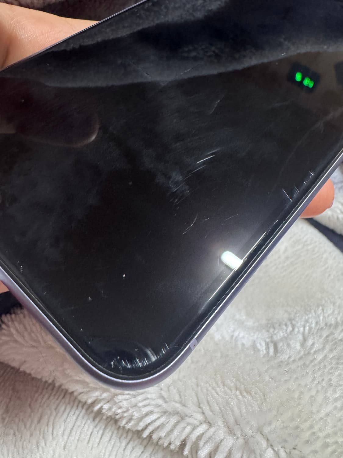 아이폰 11 퍼플 상품이미지6