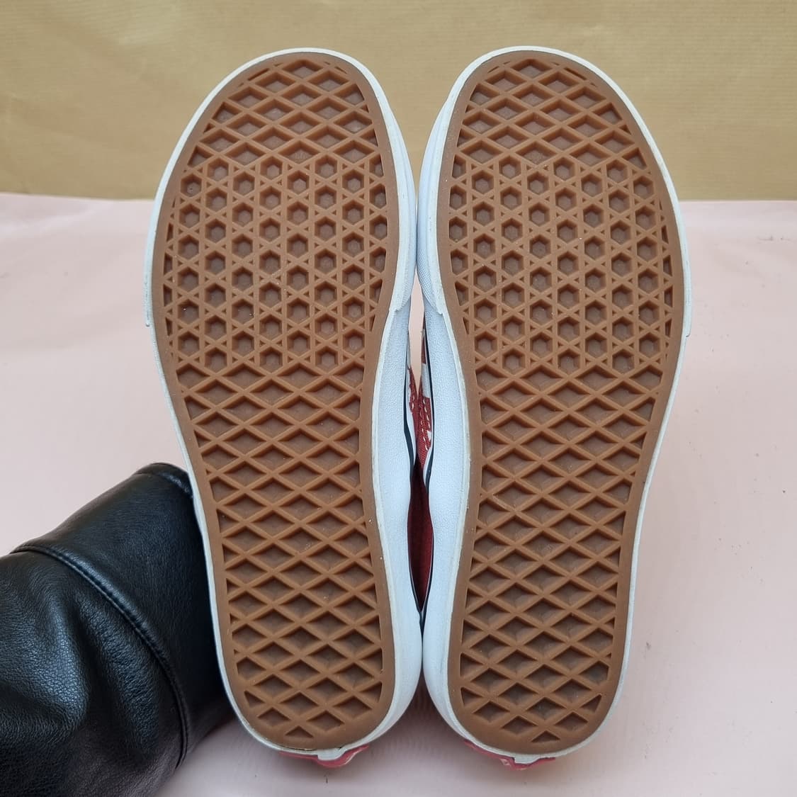 반스 체커보드 레드 슬립온 225 상품이미지3