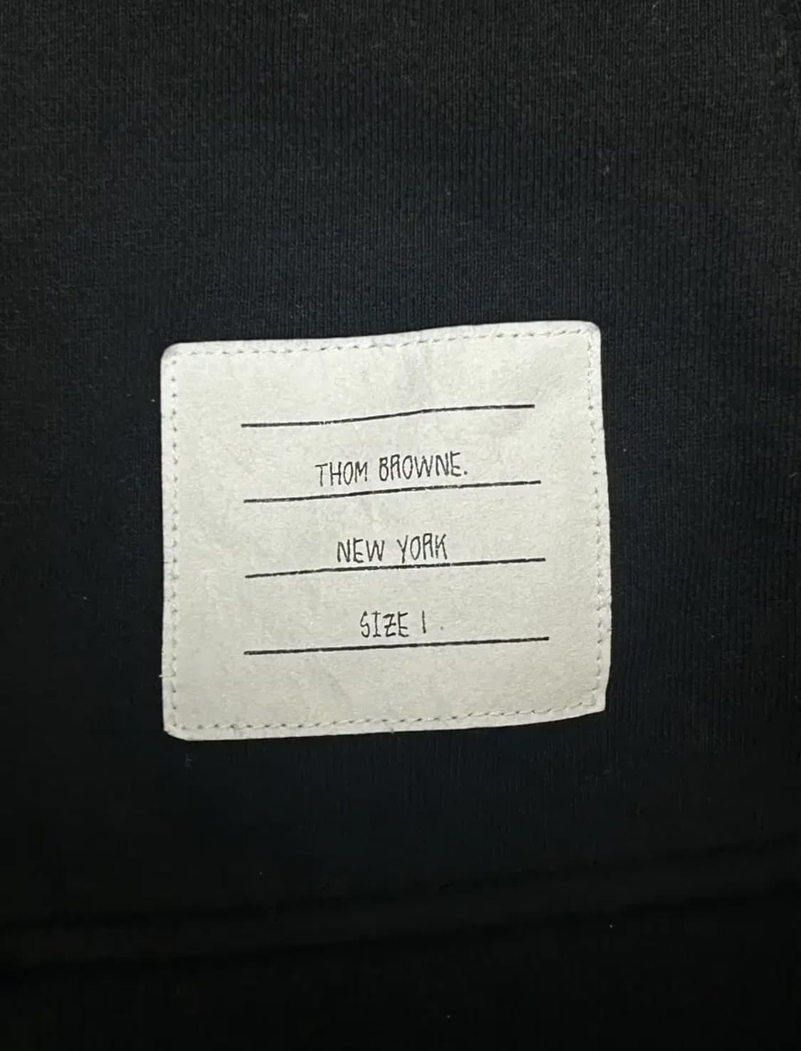 톰브라운 후드집업 블랙 상품이미지3