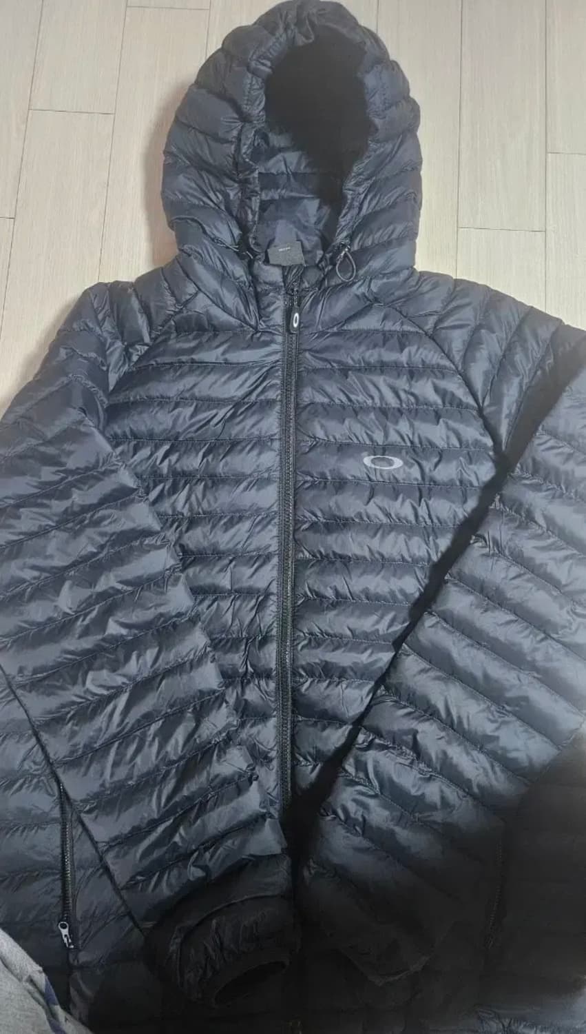 오쿨리 경량패딩 xl 상품이미지1