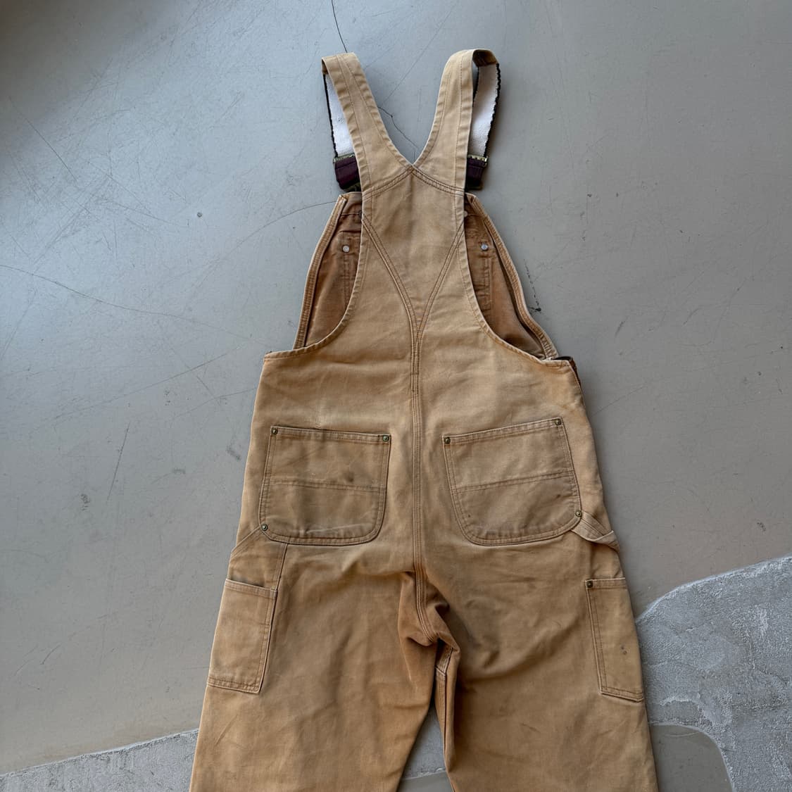 칼하트 덕 캔버스 더블니 오버롤 상품이미지4