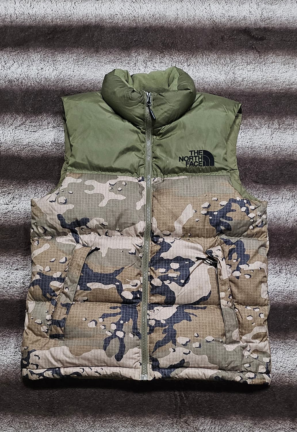 노스페이스 구스다운 패딩조끼 상품이미지1