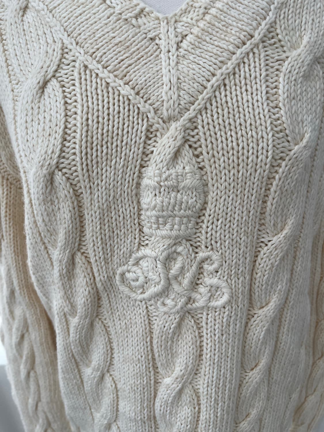 랄프로렌 핸드니트 브이넥 꽈배기 니트 M(퍼플라벨) 상품이미지2