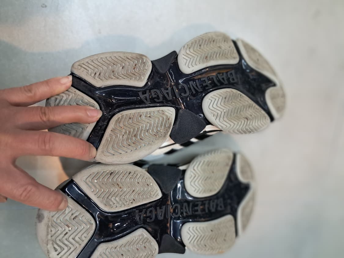 발렌시아가 트리플 S 스니커즈 36 상품이미지4