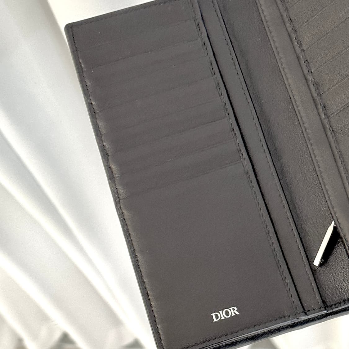 디올 다이아몬드 블랙 브라짜 장지갑 월렛 상품이미지3