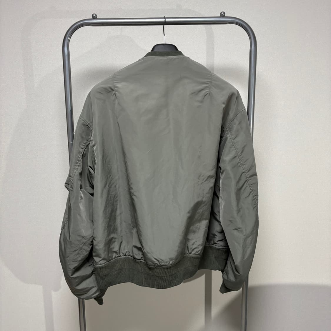 3) visvim 비즈빔 23aw 스팟 토르손 올리브 상품이미지3