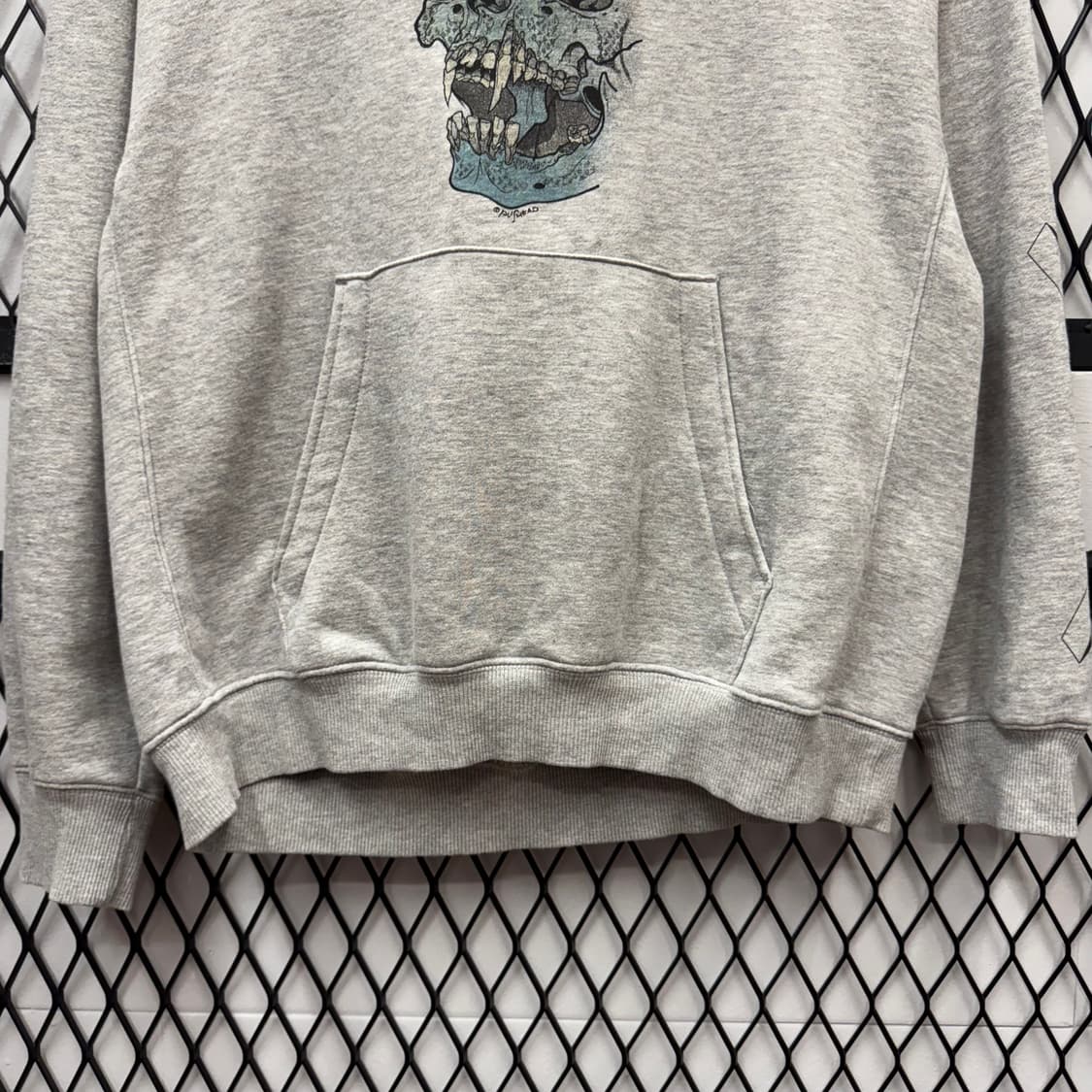 2017 지유 X 메탈리카 스웻셔츠 후드 전후면 프린팅 디테일 그레이 상품이미지4