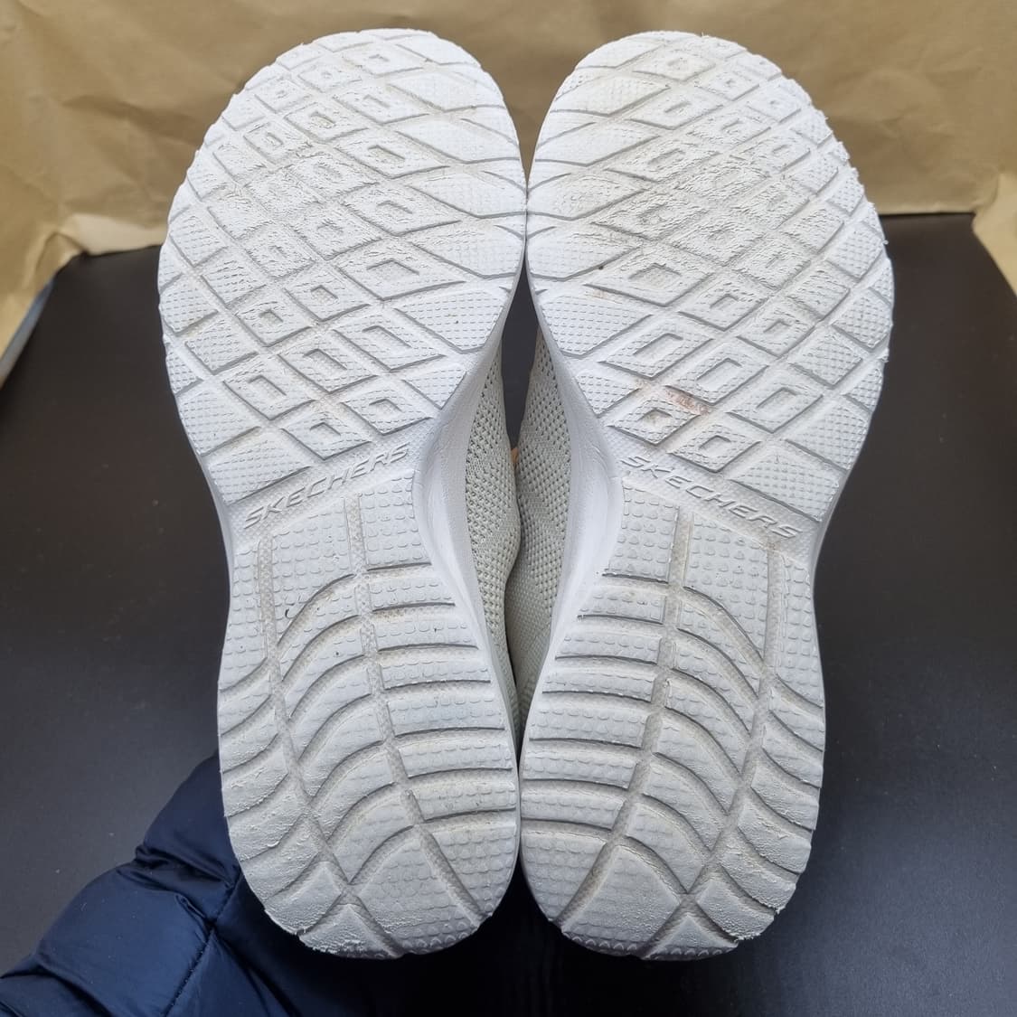 스케쳐스 다이나마이트 여성슬립온245 상품이미지3