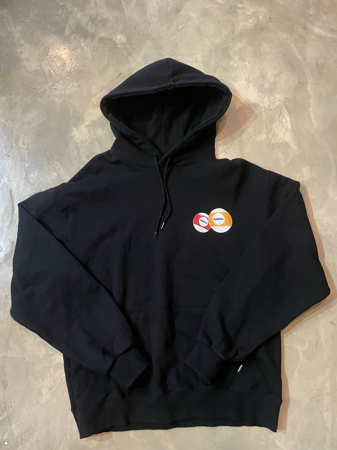 피치스 크림 로또 후드 블랙 L 상품이미지3