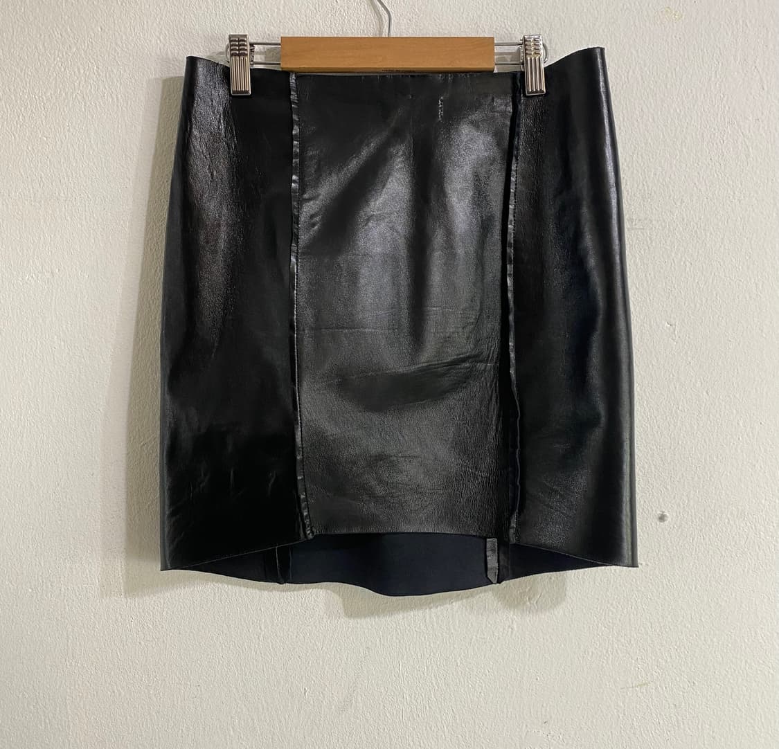 아크네 스튜디오 쉽스킨 튜브 탑 상품이미지3