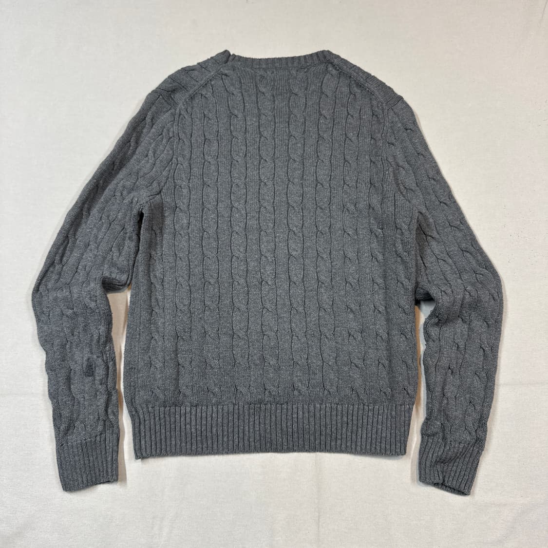 M) 폴로 랄프로렌 케이블 꽈배기 라운드넥 니트 그레이 상품이미지4