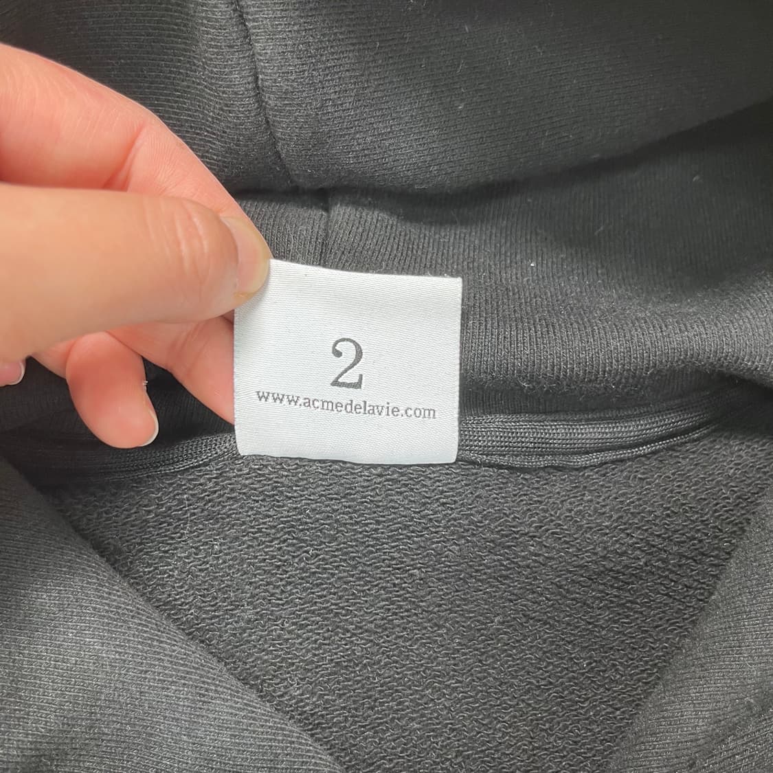 105 아크메드라비 자수로고 후드티 상품이미지5