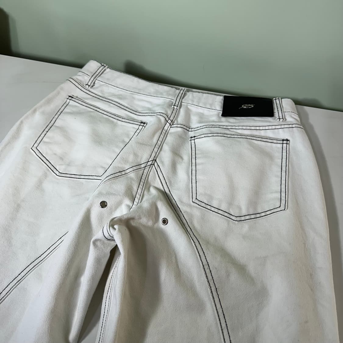 L-XL 51퍼센트 크림화이트 TUNNELLININGTROUSER 블랙스 상품이미지7