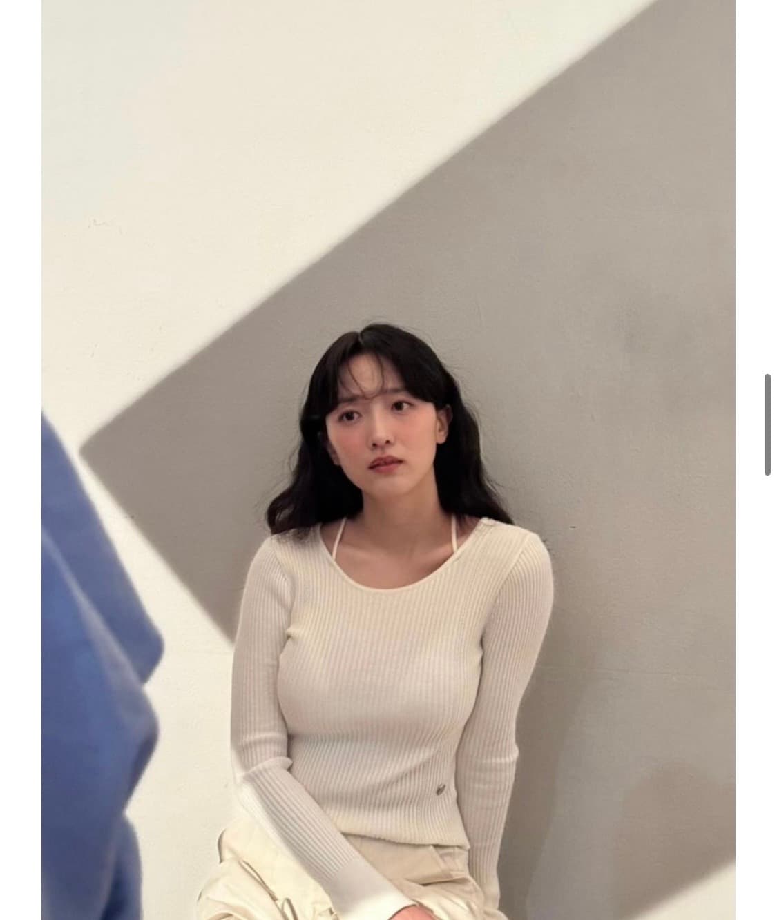 루에브르 크로스 스트랩 니트 아이보리 상품이미지1