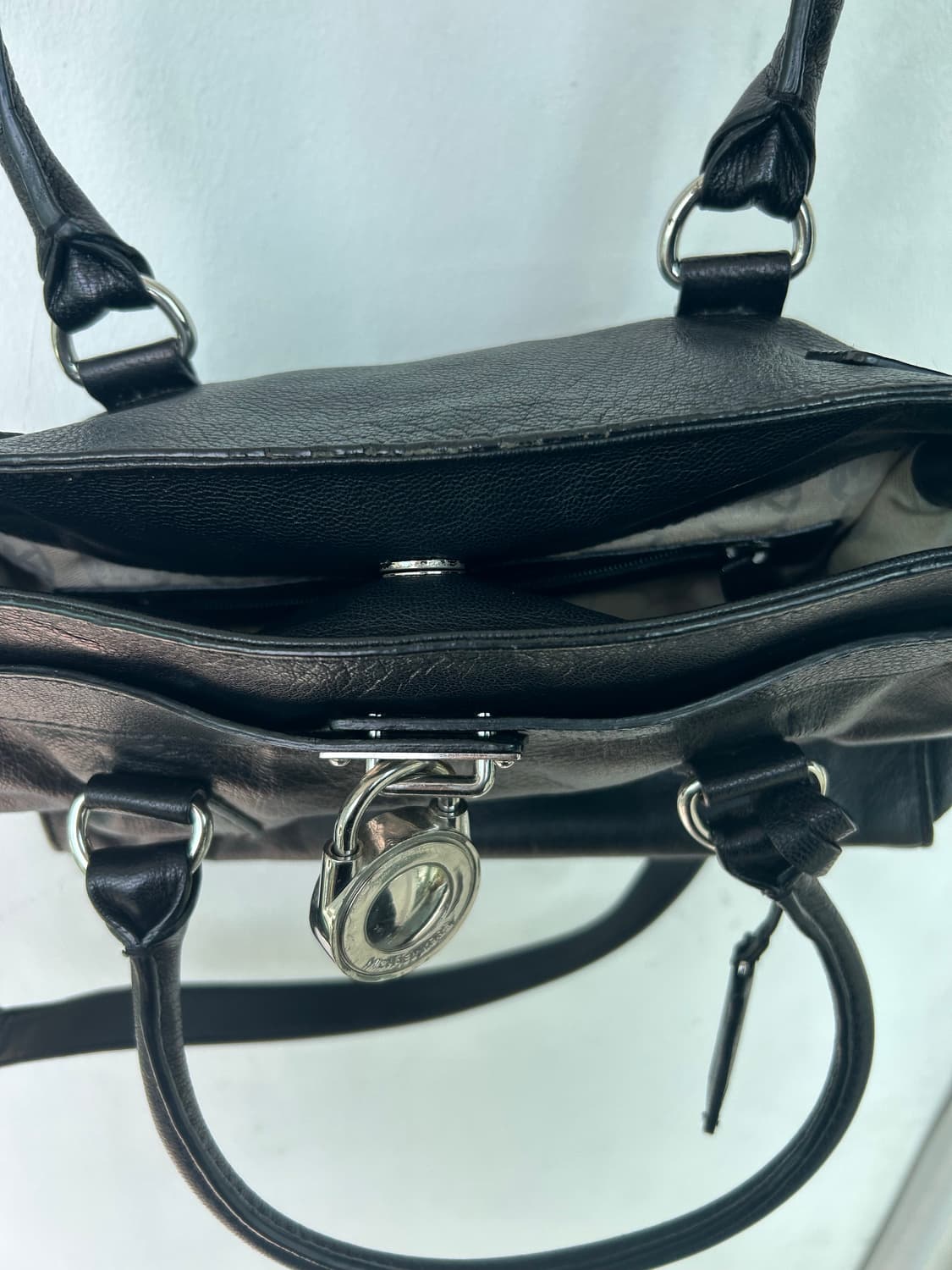 마이클코어스mk 은장 레더백 숄더백 상품이미지7