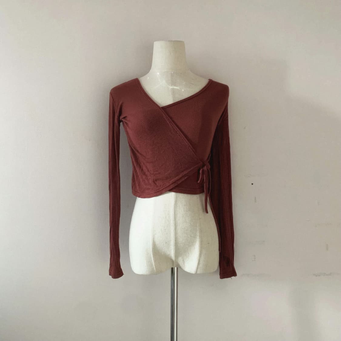 필라테스 긴팔 빈티지 긴팔 스트랩 긴팔 골지 긴팔 크롭 긴팔 레이어드 상품이미지1