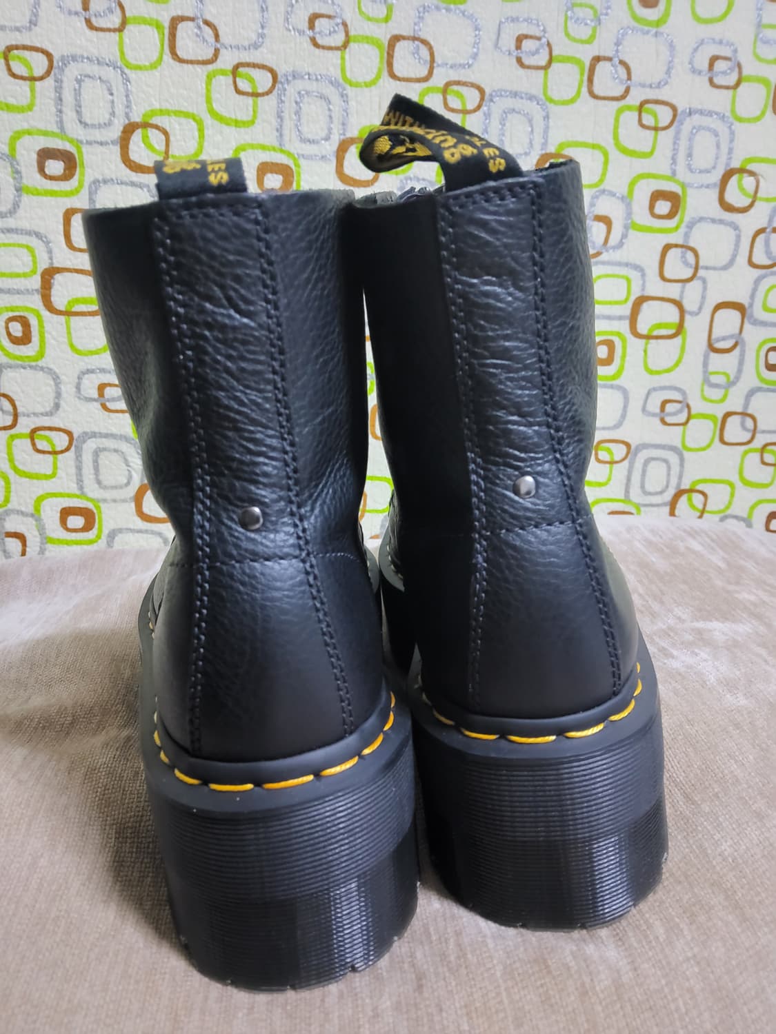 닥터마틴 8홀 싱클레어 맥스240 부츠 상품이미지4