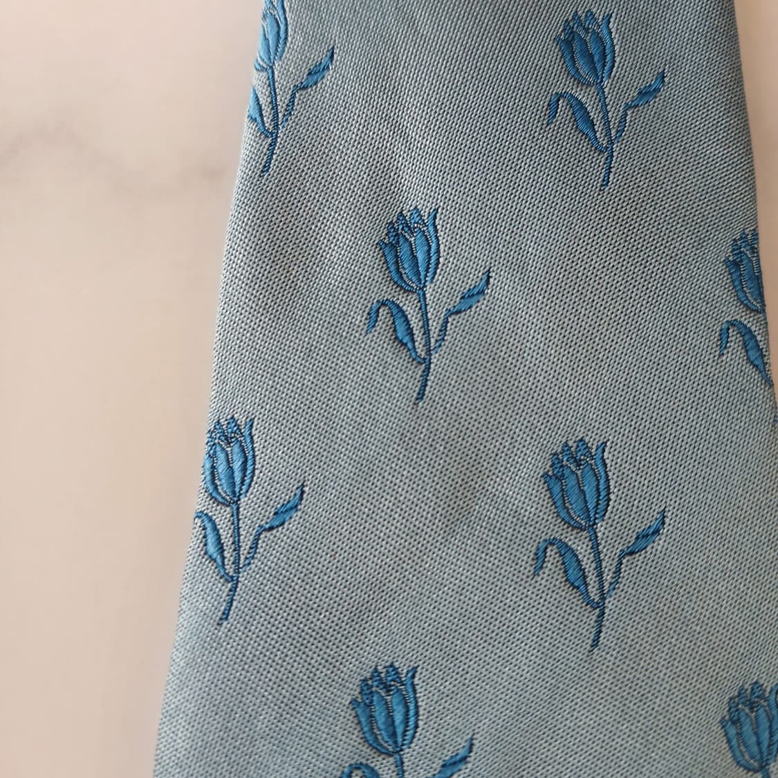 던힐 실크 블루 플라워 자카드 넥타이 9.3cm A등급 A19587
 상품이미지5