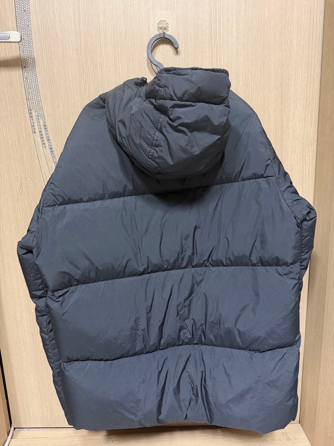 스톤아일랜드 크링클랩스 21fw 블랙 패딩 L 상품이미지2