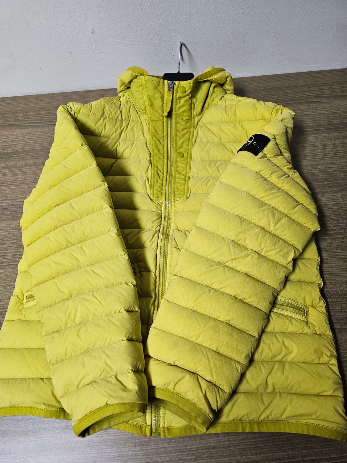 스톤아일랜드 룸 우븐 STRETCH NYLON-TC 경량 패딩 상품이미지9