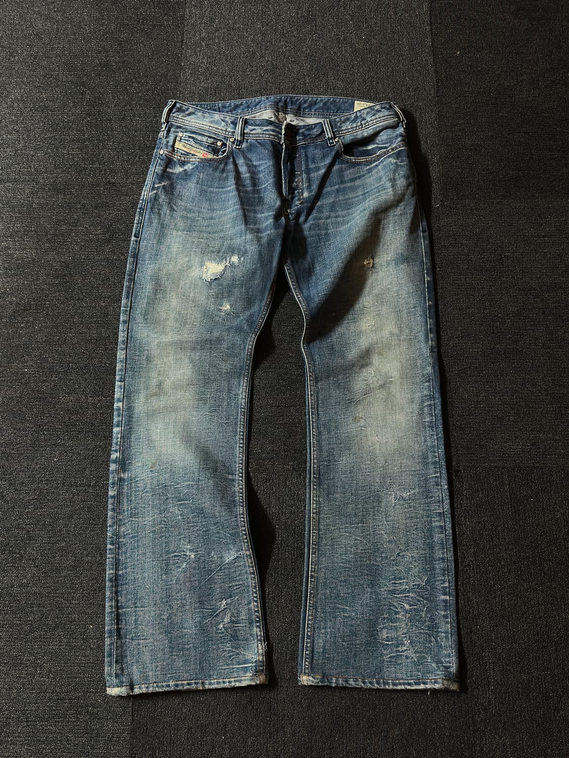 Diesel 디젤 자티니 워싱 디스트레스드 레그진 부츠컷 상품이미지1