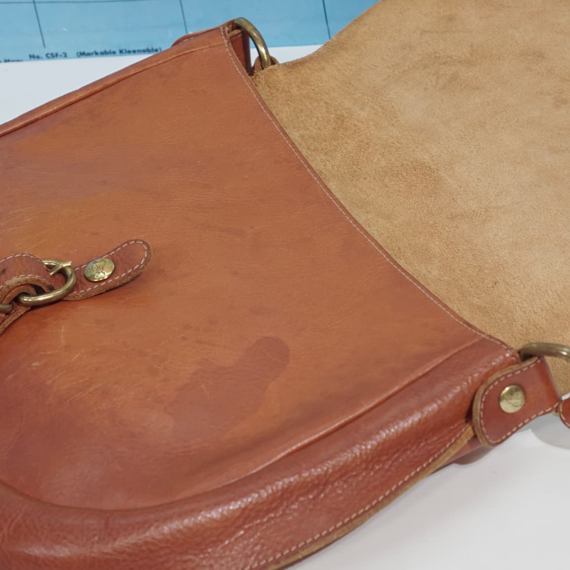 일비종떼 이태리 레더 버클 백 상품이미지10