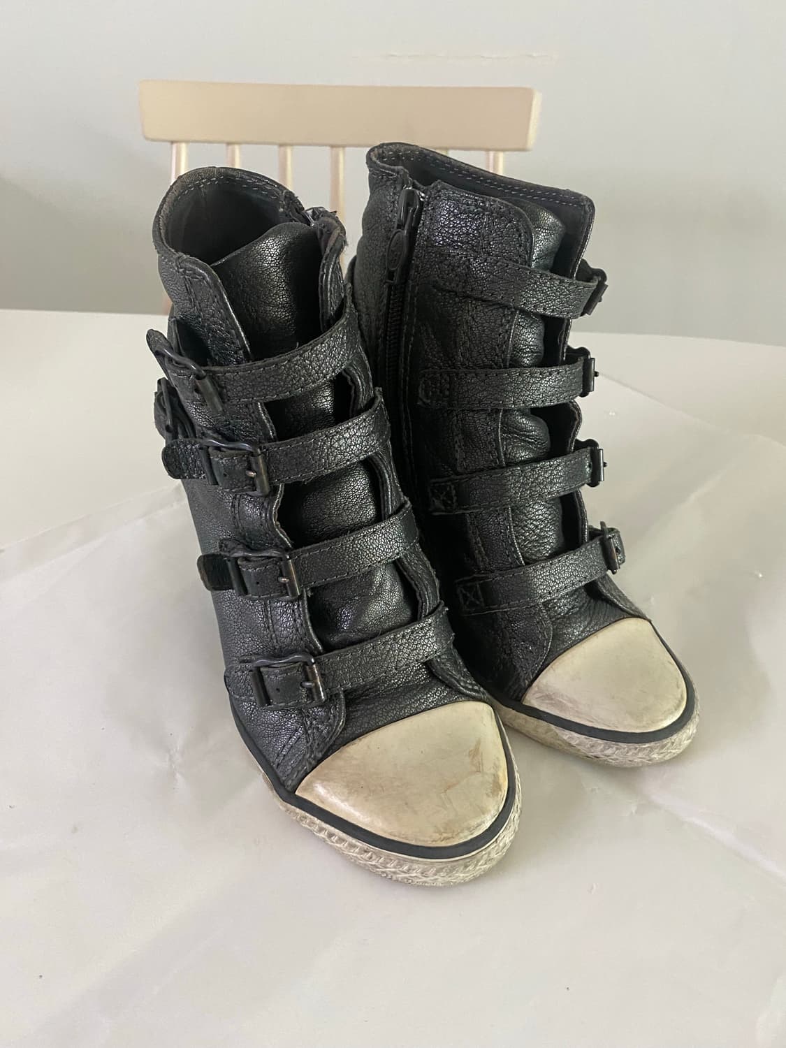 Ash 메탈릭 블랙 웨지스니커즈 상품이미지2