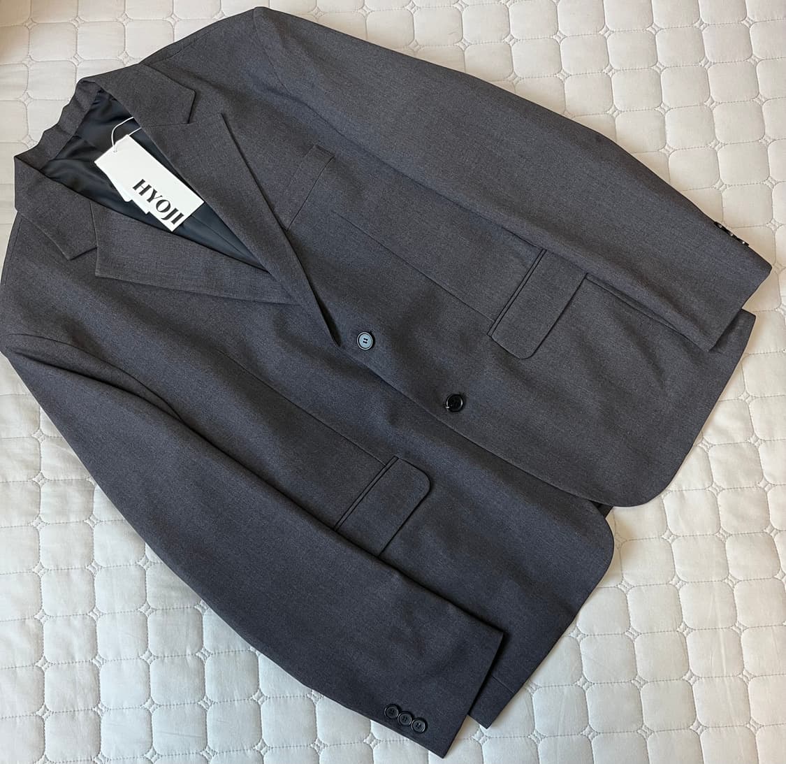 새상품) 효지 레귤러 블레이저 차콜 L 상품이미지1