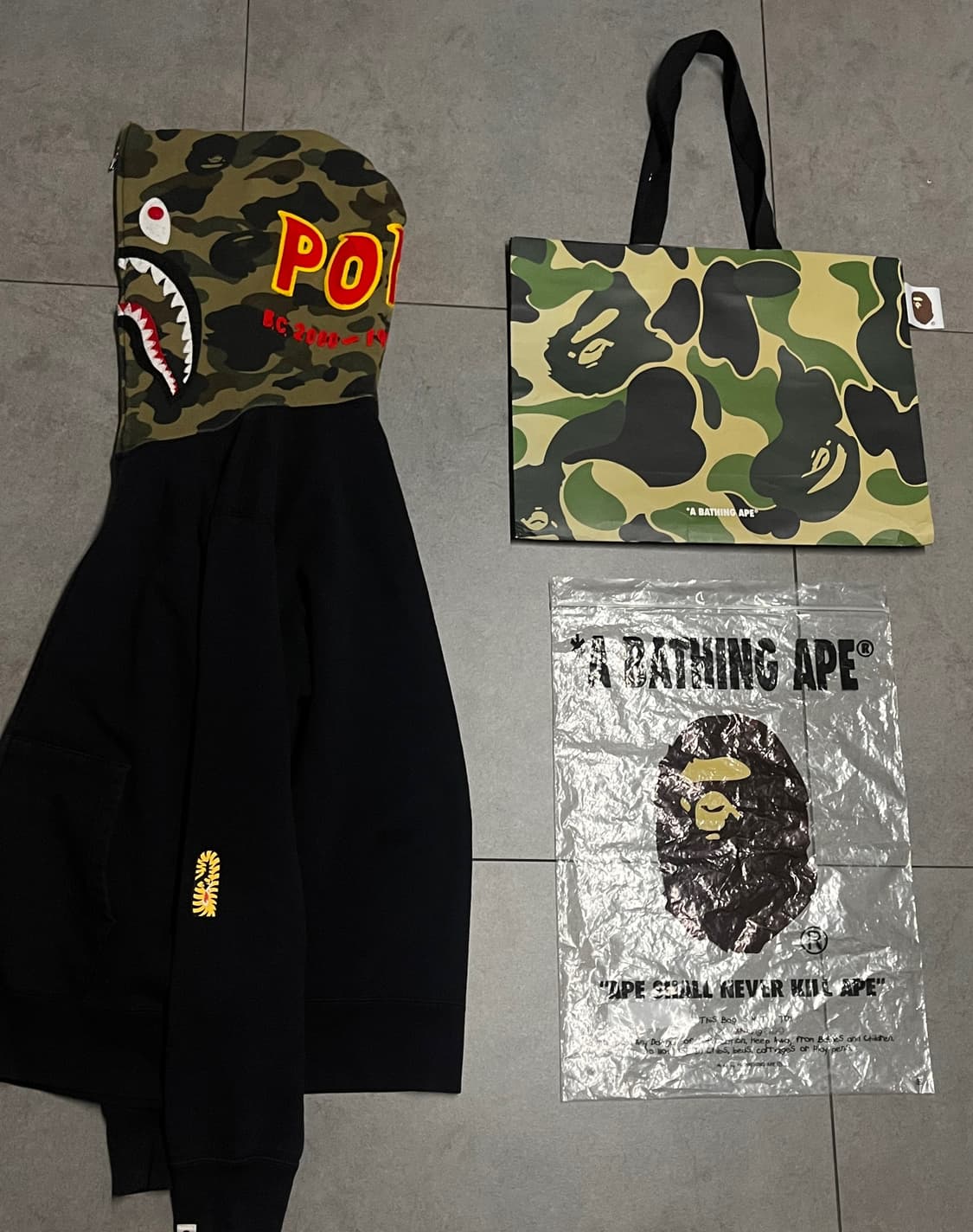 베이프 블랙 반카모 샤크 후드집업  상품이미지2