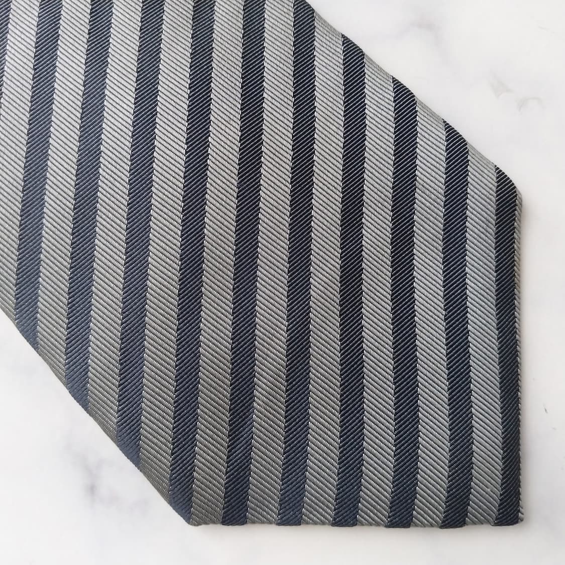 니나리치 실크 그레이 스트라이프 넥타이 9.2cm A+등급 K2032 상품이미지7
