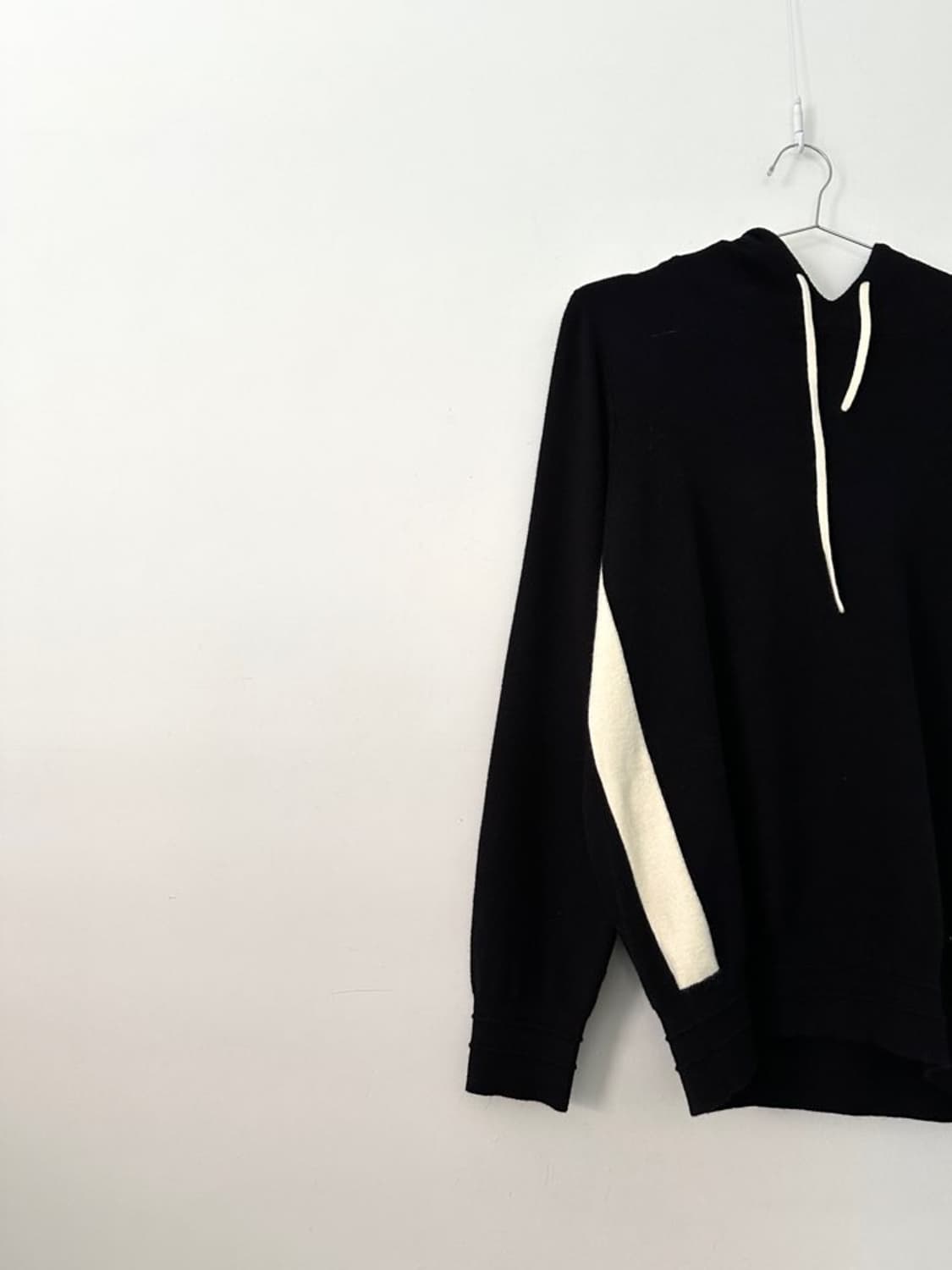 Hoody line knit / black 상품이미지3