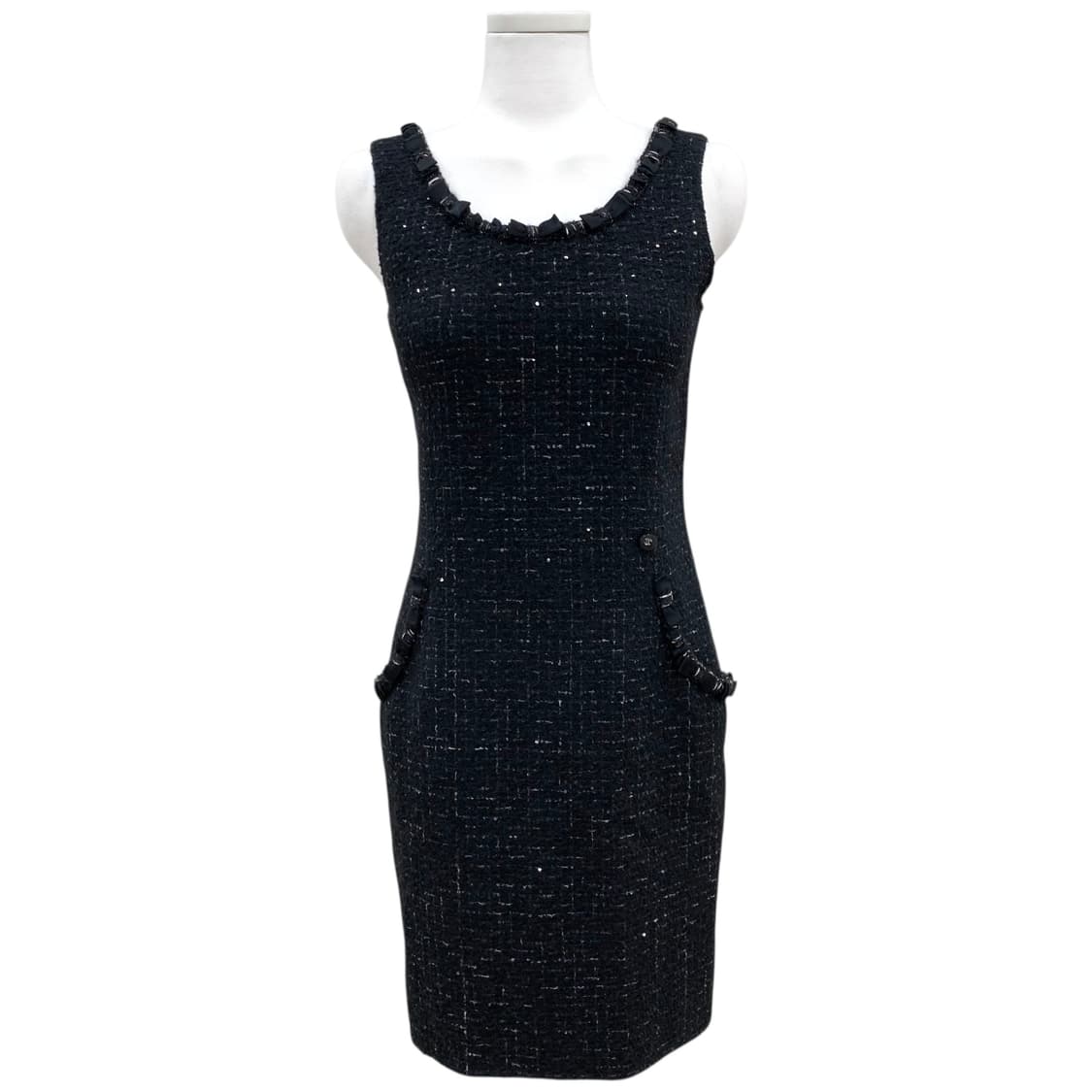 샤넬 24SS 스팽글 트위드 민소매 원피스 상품이미지2