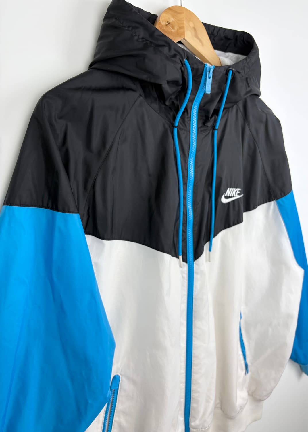 나이키 스포츠웨어 윈드러너 후드 자켓 상품이미지2